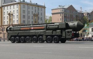 دستیابی ایران به موشک قارهپیما/ کدام کشورها زیر برد موشکی ایران قرار میگیرند؟ دستیابی ایران به موشک قارهپیما/ کدام کشورها زیر برد موشکی ایران قرار میگیرند؟