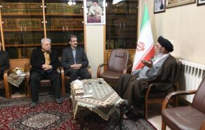 دولتها به نگهداری جادهها توجه نمیکنند/برای مسافران استراحتگاه بسازید دولتها به نگهداری جادهها توجه نمیکنند/برای مسافران استراحتگاه بسازید