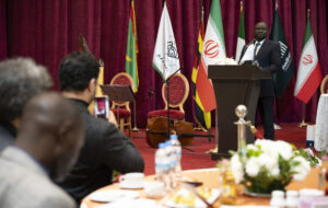 دیپلماسی فنجان و زعفران| توسعه تجارت با طعم فرهنگ و آداب معاشرت دیپلماسی فنجان و زعفران| توسعه تجارت با طعم فرهنگ و آداب معاشرت