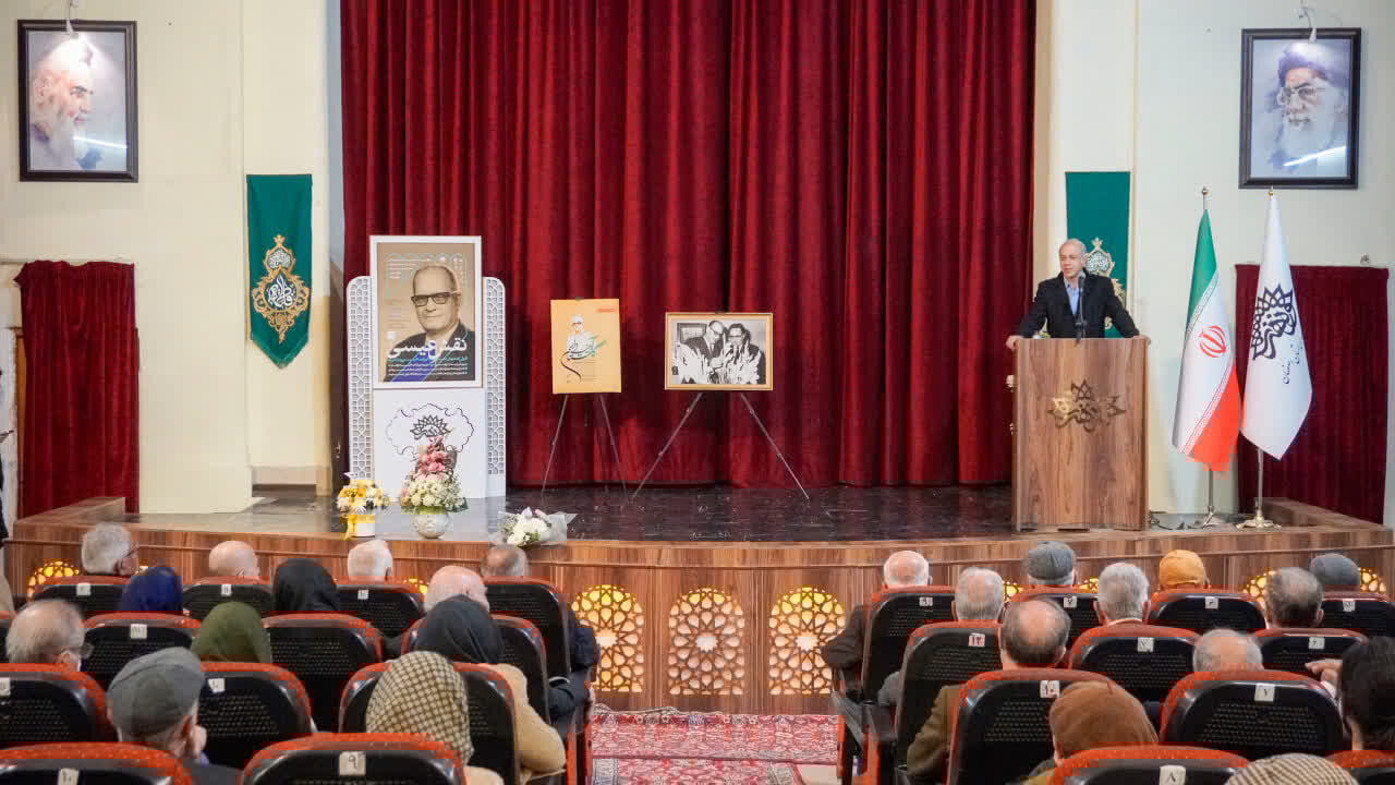 رازها و رنگها در نقش عیسی ۱؛ بزرگداشتی برای استاد بهادری رازها و رنگها در نقش عیسی ۱؛ بزرگداشتی برای استاد بهادری