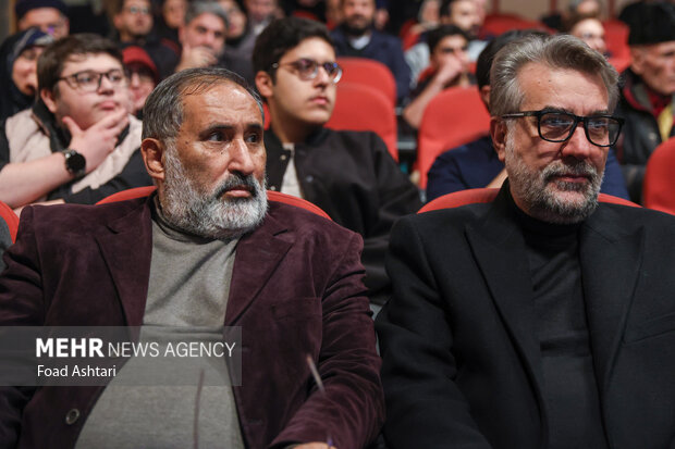 رونمایی از «بیدل» در حوزه هنری؛ نکوداشت شاعری که به خیلیها ضربه زد! رونمایی از «بیدل» در حوزه هنری؛ نکوداشت شاعری که به خیلیها ضربه زد!