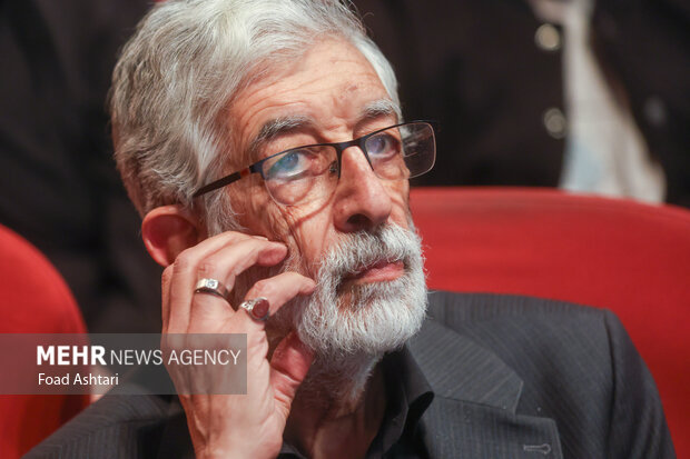 رونمایی از «بیدل» در حوزه هنری؛ نکوداشت شاعری که به خیلیها ضربه زد! رونمایی از «بیدل» در حوزه هنری؛ نکوداشت شاعری که به خیلیها ضربه زد!