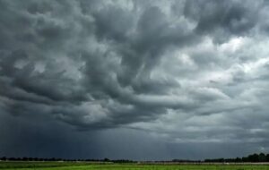 سامانه بارشی از فردا وارد کشور میشود سامانه بارشی از فردا وارد کشور میشود