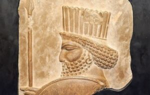 سر سرباز هخامنشی سرقت شده کجا نگهداری می شود؟ سر سرباز هخامنشی سرقت شده کجا نگهداری می شود؟