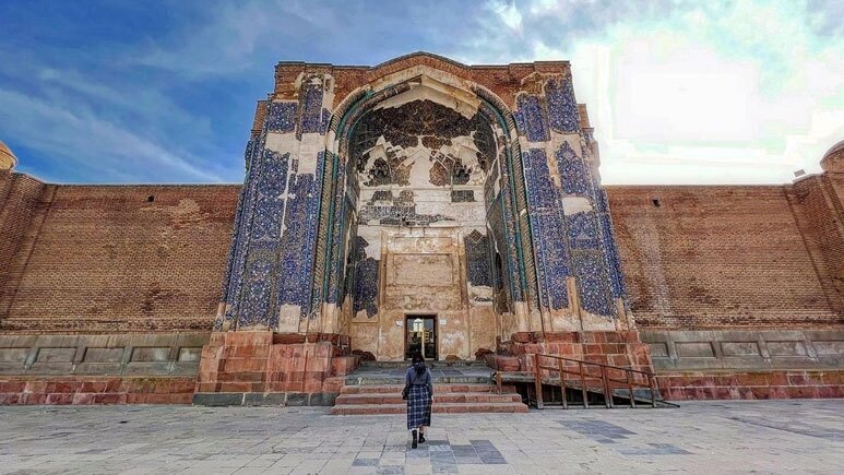 سفر به قلب آذربایجان/ ۲۷ مکان دیدنی که هر گردشگری باید در تبریز بازدید کند سفر به قلب آذربایجان/ ۲۷ مکان دیدنی که هر گردشگری باید در تبریز بازدید کند