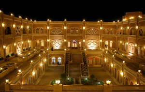 سفر دو روزه به یزد ۱۰ میلیون هزینه دارد! +جدول سفر دو روزه به یزد ۱۰ میلیون هزینه دارد! +جدول