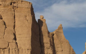 سفر نوروزی کجا بریم؟ / چرا به کلوت شهداد، شهر جن و پری می گویند؟ + عکس سفر نوروزی کجا بریم؟ / چرا به کلوت شهداد، شهر جن و پری می گویند؟ + عکس