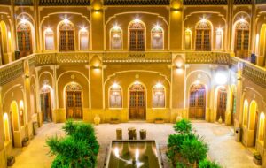 سفر ۴ روزه به یزد چقدر هزینه دارد؟ + جدول سفر ۴ روزه به یزد چقدر هزینه دارد؟ + جدول