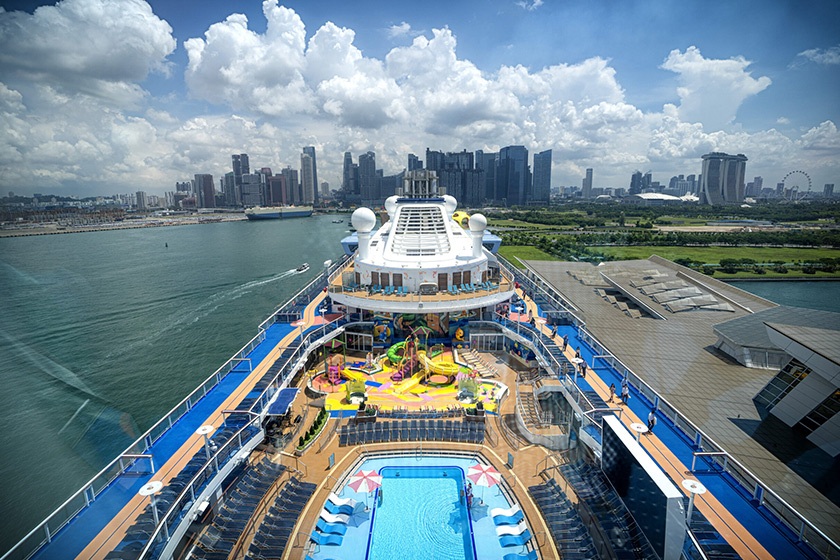 سفر ۵ روزه با کشتی کروز خلیج فارس سفر ۵ روزه با کشتی کروز خلیج فارس