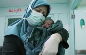 سقط عمدی جنین چه خطراتی را برای مادر به همراه دارد؟ /از افسردگی و گناه تا خودکشی سقط عمدی جنین چه خطراتی را برای مادر به همراه دارد؟ /از افسردگی و گناه تا خودکشی