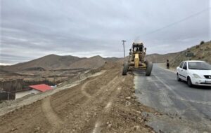 طرح تعریض قوس محور دستجرد – تفرش، محدوده روستای فوجرد عملیاتی شد طرح تعریض قوس محور دستجرد – تفرش، محدوده روستای فوجرد عملیاتی شد