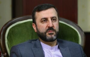 غریبآبادی: ضربات دردناکی به اسرائیل وارد کردیم/ “میدان و دیپلماسی” در مذاکرات کنار هم بودند غریبآبادی: ضربات دردناکی به اسرائیل وارد کردیم/ “میدان و دیپلماسی” در مذاکرات کنار هم بودند