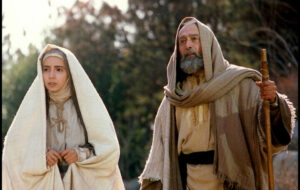 فاصله گرفتن از کلیشههای رایج؛ باموسیقی به زندگی «مریم مقدس» وارد شوید فاصله گرفتن از کلیشههای رایج؛ باموسیقی به زندگی «مریم مقدس» وارد شوید