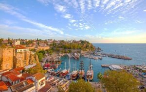 فرار از روزمرگی در سفر به آنتالیا فرار از روزمرگی در سفر به آنتالیا