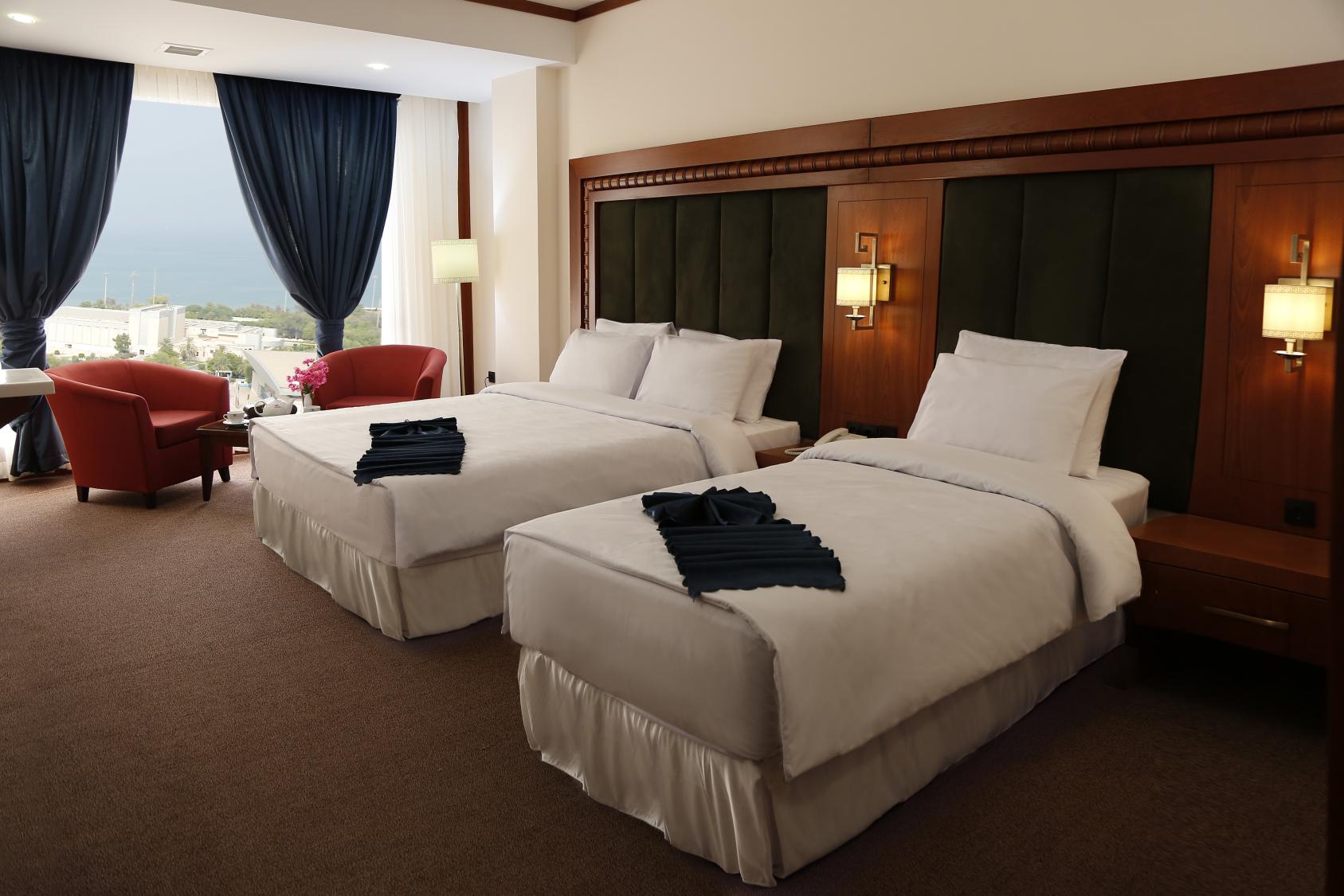 فهرست امکانات هتل پانوراما کیش فهرست امکانات هتل پانوراما کیش