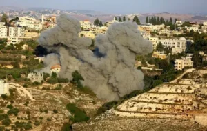 فوری/ حمله گسترده هوایی و زمینی اسرائیل به جنوب لبنان فوری/ حمله گسترده هوایی و زمینی اسرائیل به جنوب لبنان