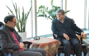 قدردانی معاون حقوقی رئیس جمهور از عملکرد راه آهن در تنقیح قوانین و مقررات ریلی قدردانی معاون حقوقی رئیس جمهور از عملکرد راه آهن در تنقیح قوانین و مقررات ریلی