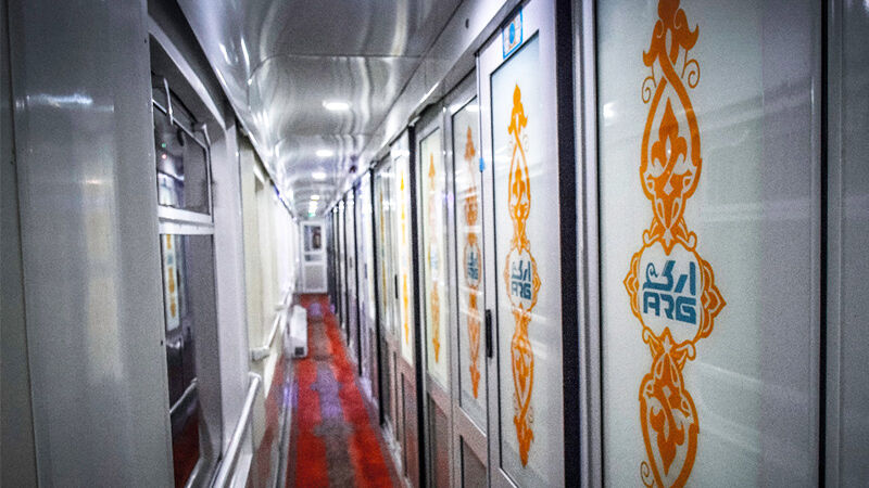 قطارهای تهران بندرعباس چه امکاناتی دارند؟ قطارهای تهران بندرعباس چه امکاناتی دارند؟