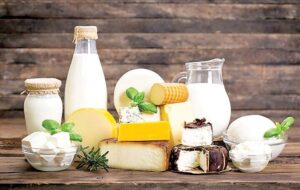 قیمت برخی اقلام لبنی در دی ماه کاهش مییابد قیمت برخی اقلام لبنی در دی ماه کاهش مییابد