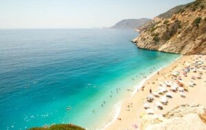 قیمت تور آنتالیا نوروز ۱۴۰۴ قیمت تور آنتالیا نوروز ۱۴۰۴