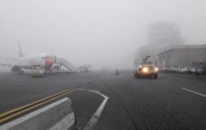 لغو تمامی پروازهای فرودگاه اهواز لغو تمامی پروازهای فرودگاه اهواز