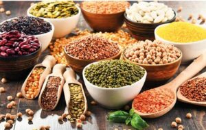 ماجرای فاصله ۳ تا ۵ برابری قیمت لوبیا بین مزرعه تا مغازه چیست؟ ماجرای فاصله ۳ تا ۵ برابری قیمت لوبیا بین مزرعه تا مغازه چیست؟