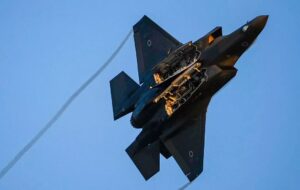 ماجرای پرواز بالگردهای اسرائیلی بر فراز سوریه چیست؟ ماجرای پرواز بالگردهای اسرائیلی بر فراز سوریه چیست؟