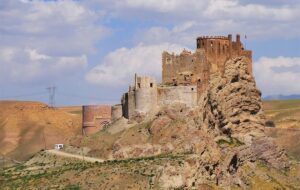 مرموزترین قلعه ایران را می شناسید؟ + عکس مرموزترین قلعه ایران را می شناسید؟ + عکس