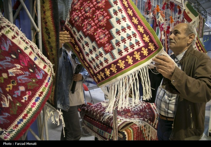 مصائب بیپایان هنرمندان صنایعدستی ایران/ هنری که قربانی سیاستهای ناکارآمد شد! اخبار کرج , اخبار استان البرز , وزارت میراث فرهنگی، گردشگری و صنایع دستی , میراث فرهنگی ,