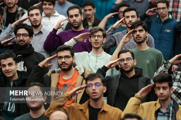 معارف دینی، کانونی است که همواره آماج هجوم دشمنان بوده است معارف دینی، کانونی است که همواره آماج هجوم دشمنان بوده است