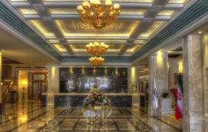 موقعیت مکانی و دسترسی هتل زندیه شیراز موقعیت مکانی و دسترسی هتل زندیه شیراز