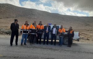 نجات جان بیمار در سیل توسط راهدار زریندشتی در استان فارس نجات جان بیمار در سیل توسط راهدار زریندشتی در استان فارس