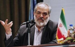 نسخه قدیری ابیانه برای حل مشکل مسکن جوانان؛ در خانههای ۲۰ متری زندگی کنند! نسخه قدیری ابیانه برای حل مشکل مسکن جوانان؛ در خانههای ۲۰ متری زندگی کنند!