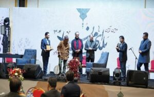 نشان اصالت ایرانی به استاد علی نصیریان اعطا شد نشان اصالت ایرانی به استاد علی نصیریان اعطا شد