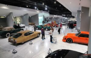 همه چیز درباره موزه خودروهای تاریخی ایران + نحوه دسترسی و زمان بازدید همه چیز درباره موزه خودروهای تاریخی ایران + نحوه دسترسی و زمان بازدید