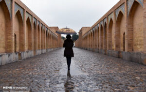 هوای اصفهان بارانی و سالم است هوای اصفهان بارانی و سالم است