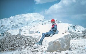 واکاوی بحران تعطیلی در معادن ایران/ سیاستهای ارزی دولت چگونه معادن را فلج کرد؟ واکاوی بحران تعطیلی در معادن ایران/ سیاستهای ارزی دولت چگونه معادن را فلج کرد؟