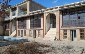 واگذاری خانه بزرگمهری بروجرد به بخش خصوصی واگذاری خانه بزرگمهری بروجرد به بخش خصوصی