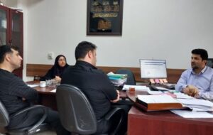 واگذاری زمین به ۳۰۰ خانوار مازندرانی در همایش جوانی جمعیت واگذاری زمین به ۳۰۰ خانوار مازندرانی در همایش جوانی جمعیت