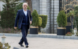 وزیر دادگستری: بازرسان تعزیرات و جهاد کشاورزی در کارخانجات تولید لبنیات مستقر می شوند وزیر دادگستری: بازرسان تعزیرات و جهاد کشاورزی در کارخانجات تولید لبنیات مستقر می شوند