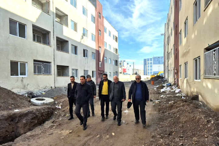 وضعیت جوی جادهها | پیشبینی تغییرات جوی در جادههای کشور در روز چهارشنبه ۲۶ آذرماه ۱۴۰۴ بازدید ذیحساب سازمان ملی زمین و مسکن از پروژه ۳۶۸ واحدی مسکن مهر میانه