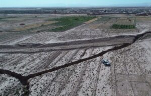 وقتی زمین زیرساخت های حیاتی را تهدید می کند/اجرای سند ملی امنیت غذایی چه شد؟ وقتی زمین زیرساخت های حیاتی را تهدید می کند/اجرای سند ملی امنیت غذایی چه شد؟