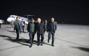 ویدئو| سفر یک روزه معاون وزیر و مدیرعامل شرکت ساخت و توسعه زیربناهای حملونقل کشور به آذربایجانغربی ویدئو| سفر یک روزه معاون وزیر و مدیرعامل شرکت ساخت و توسعه زیربناهای حملونقل کشور به آذربایجانغربی