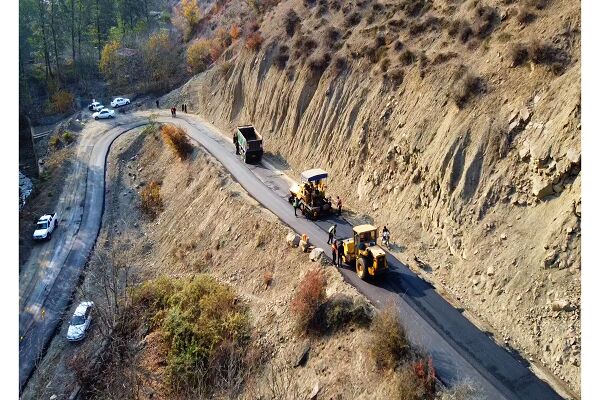 ویدئو| نگاهی به عملکرد اداره کل راهداری و حمل و نقل جاده ای استان مازندران در حوزه بهسازی و آسفالت راه های روستایی مازندران