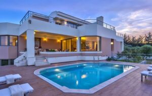 ویلاهای چند ده میلیاردی اطراف تهران! ویلاهای چند ده میلیاردی اطراف تهران!