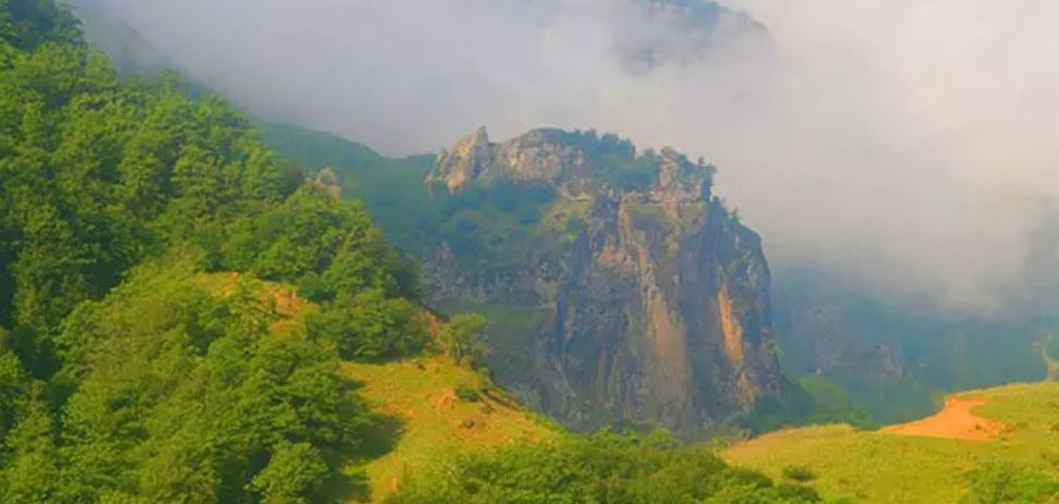 پاییز کجای شمال بریم؟ / معرفی و آدرس جاهای دیدنی شمال در پاییز پاییز کجای شمال بریم؟ / معرفی و آدرس جاهای دیدنی شمال در پاییز