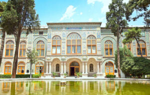 پیشنهاد تهرانگردی در نوروز / معرفی کامل کاخ گلستان + زمان بازدید و تصاویر پیشنهاد تهرانگردی در نوروز / معرفی کامل کاخ گلستان + زمان بازدید و تصاویر