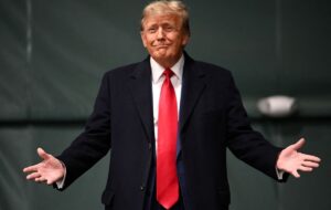 چرا ترامپ آتشبس ایران و اسرائیل را پذیرفت؟ / کارشناس آمریکایی پاسخ میدهد چرا ترامپ آتشبس ایران و اسرائیل را پذیرفت؟ / کارشناس آمریکایی پاسخ میدهد