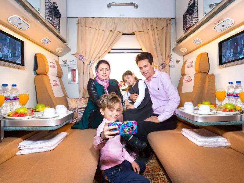 چرا قطار یکی از امنترین وسایل نقلیه برای سفر بندرعباس به مشهد است؟ چرا قطار یکی از امنترین وسایل نقلیه برای سفر بندرعباس به مشهد است؟