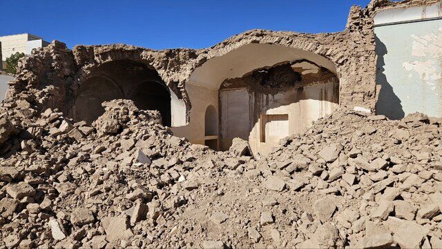 چرا مردم خانههای تاریخیشان را خراب میکنند؟ چرا مردم خانههای تاریخیشان را خراب میکنند؟